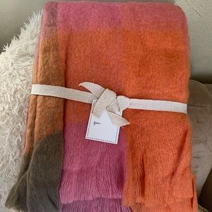 Anthropologie Woven Gradient Throw
